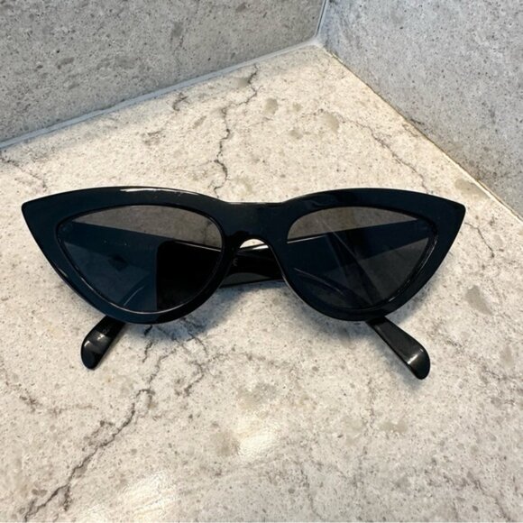CELINE Sunglasses - Picture 2 of 10